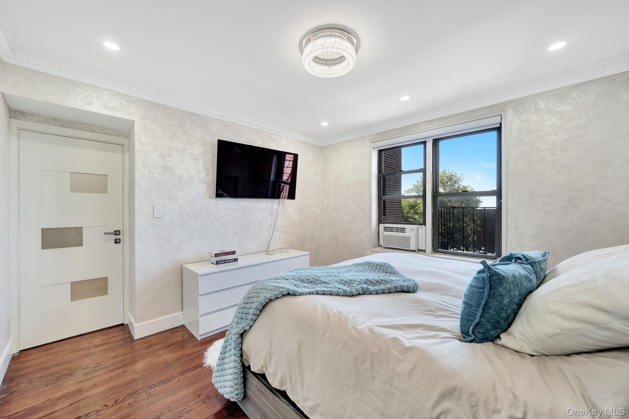 #16 photo, 139-21 85th Drive, クイーンズ区 Briarwood , NY 11435