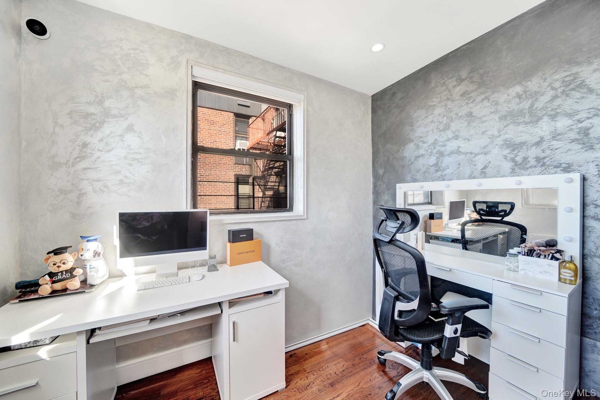 #19 photo, 139-21 85th Drive, クイーンズ区 Briarwood , NY 11435