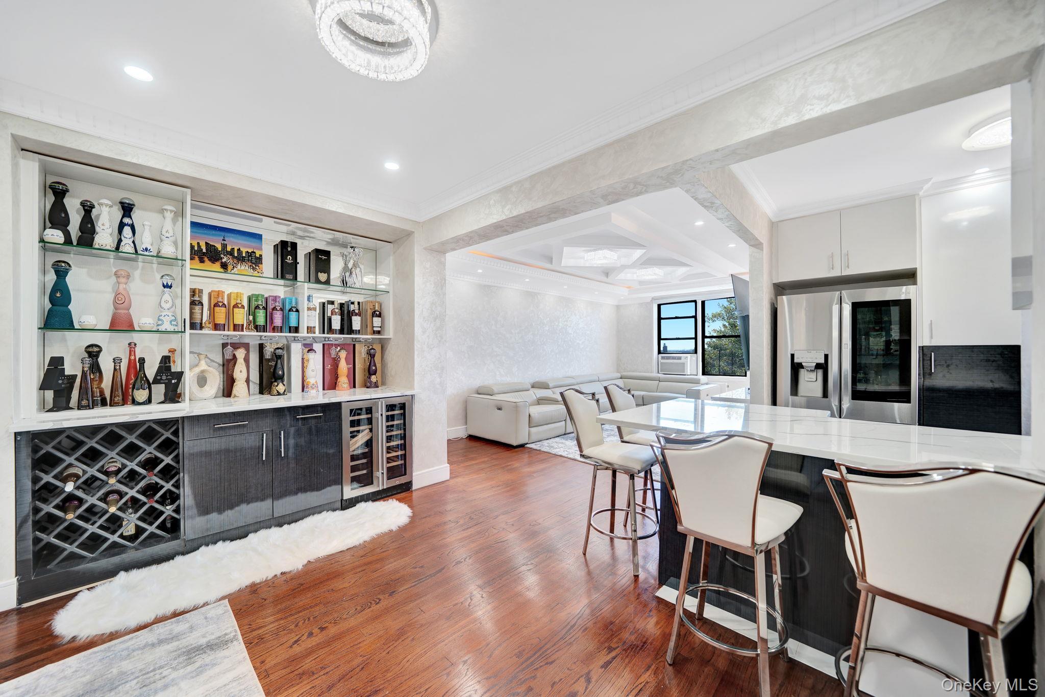 #5 photo, 139-21 85th Drive, クイーンズ区 Briarwood , NY 11435