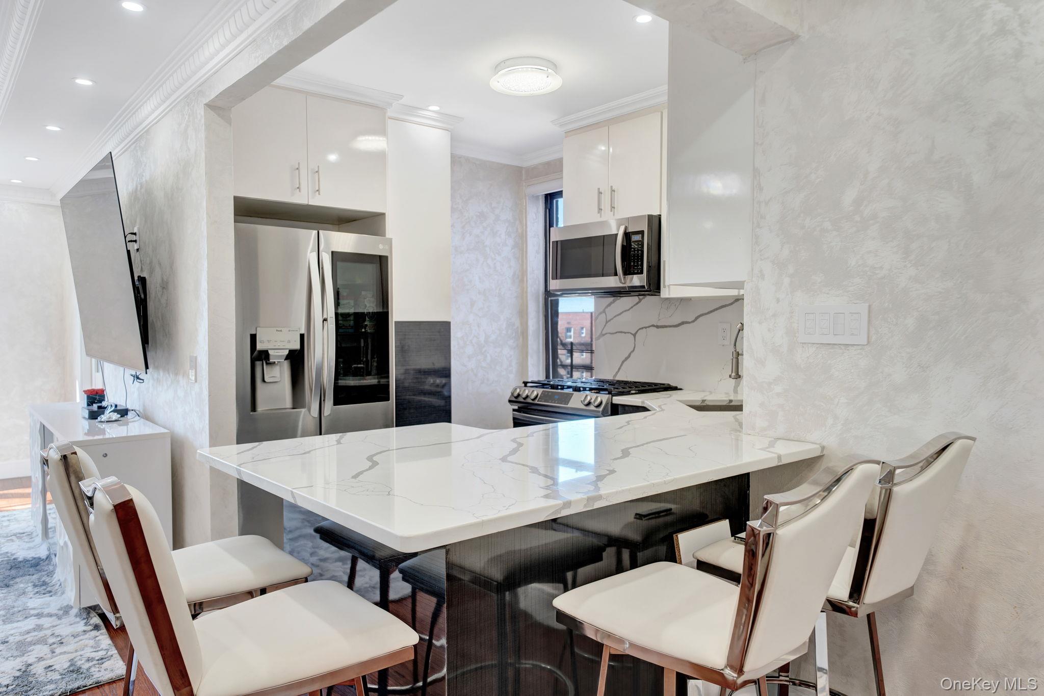 #7 photo, 139-21 85th Drive, クイーンズ区 Briarwood , NY 11435