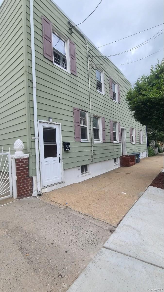 #1 photo, 18-40 123rd Street, クイーンズ区 College Point , NY 11356