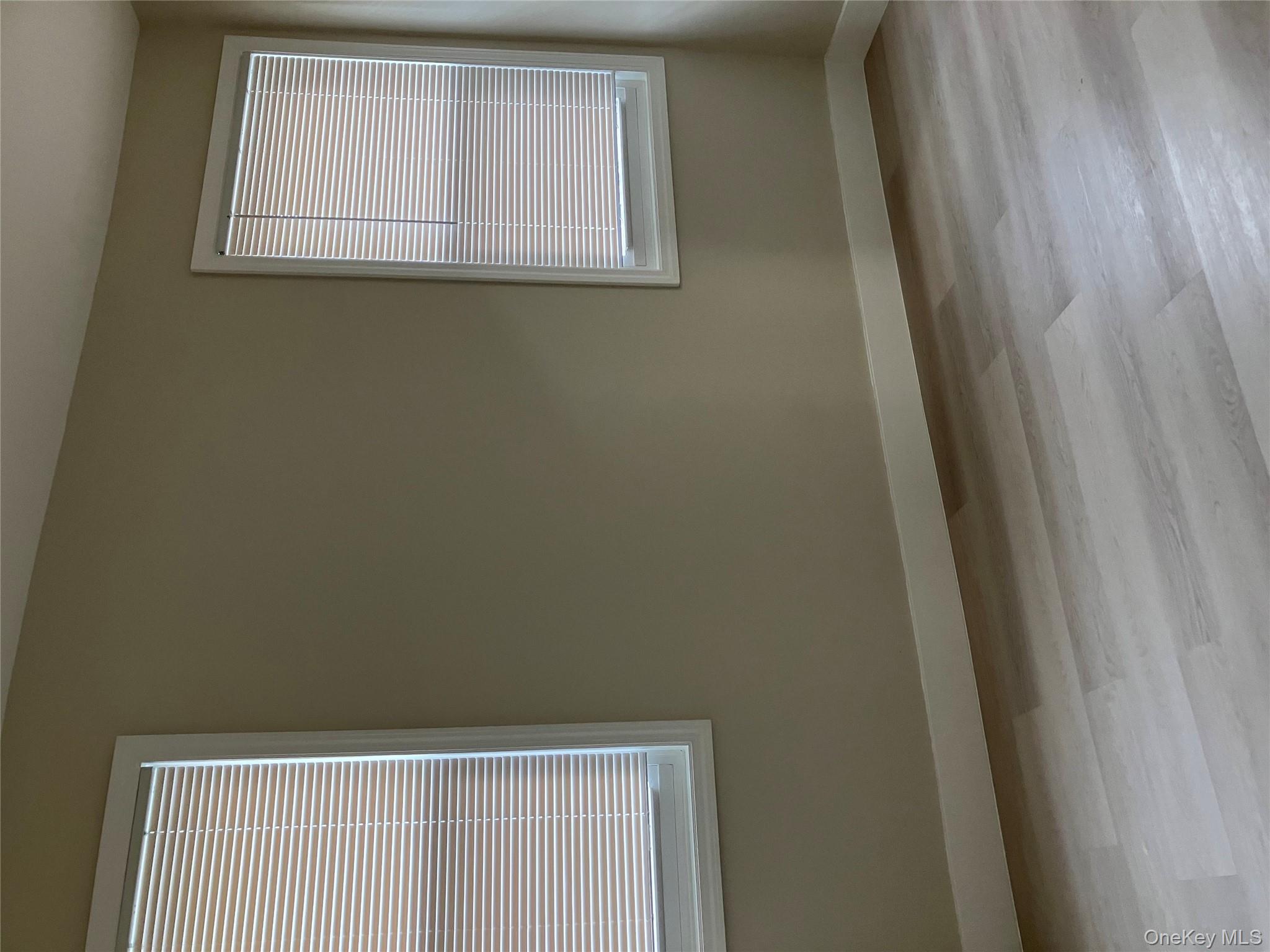 #4 photo, 18-40 123rd Street, クイーンズ区 College Point , NY 11356