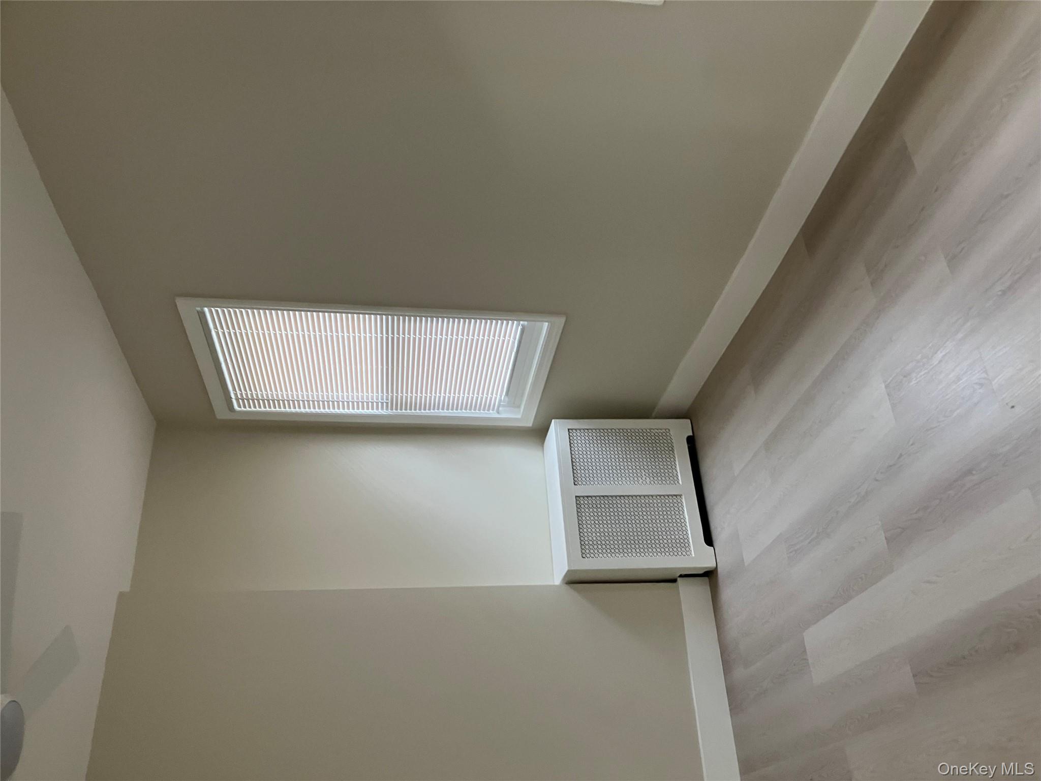 #6 photo, 18-40 123rd Street, クイーンズ区 College Point , NY 11356