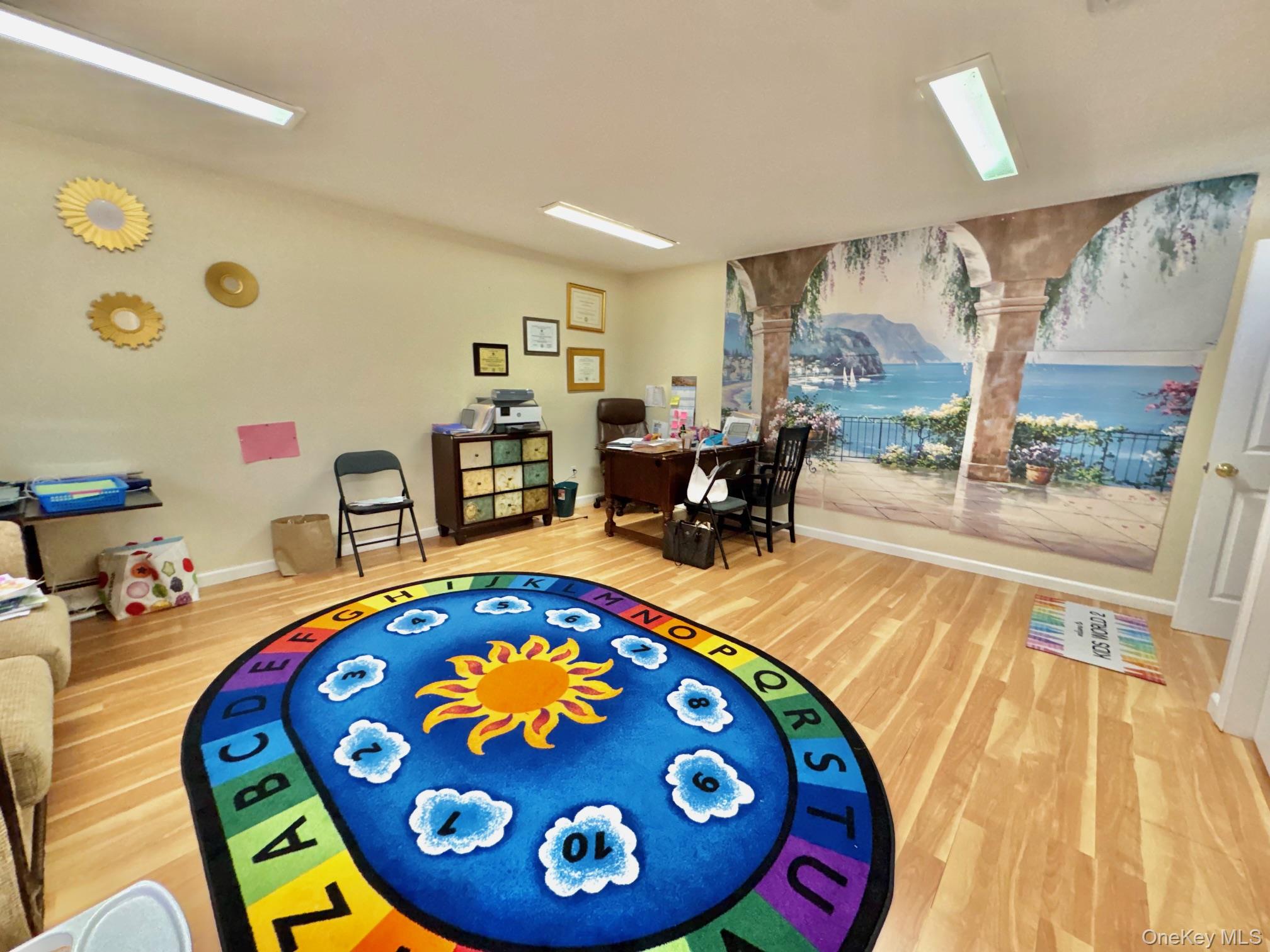 #10 photo, 329 Deer Park Road, サフォーク郡 Dix Hills , NY 11746