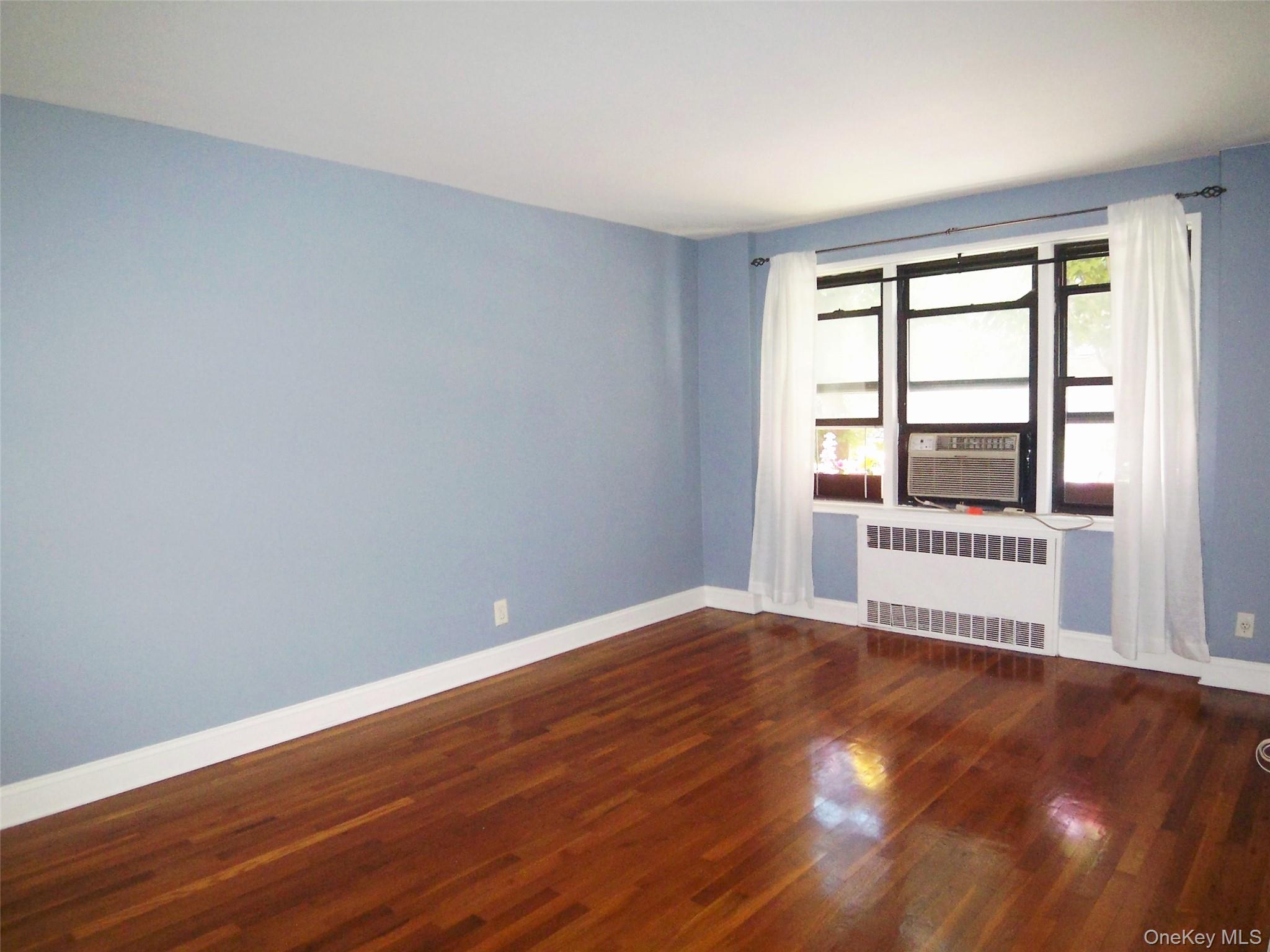 #11 photo, 485 E Lincoln Avenue, Mount Vernon , NY 10552