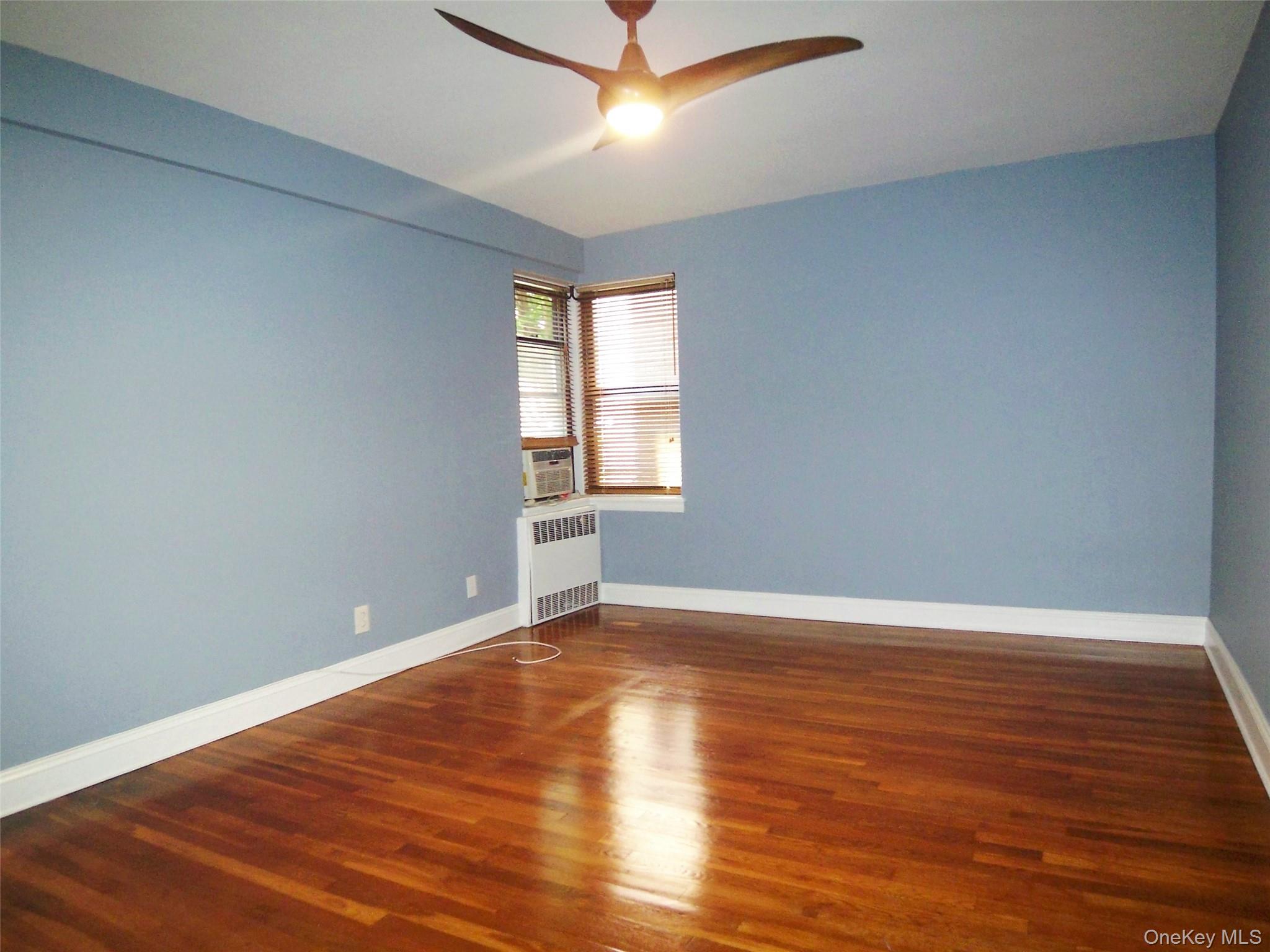 #18 photo, 485 E Lincoln Avenue, Mount Vernon , NY 10552