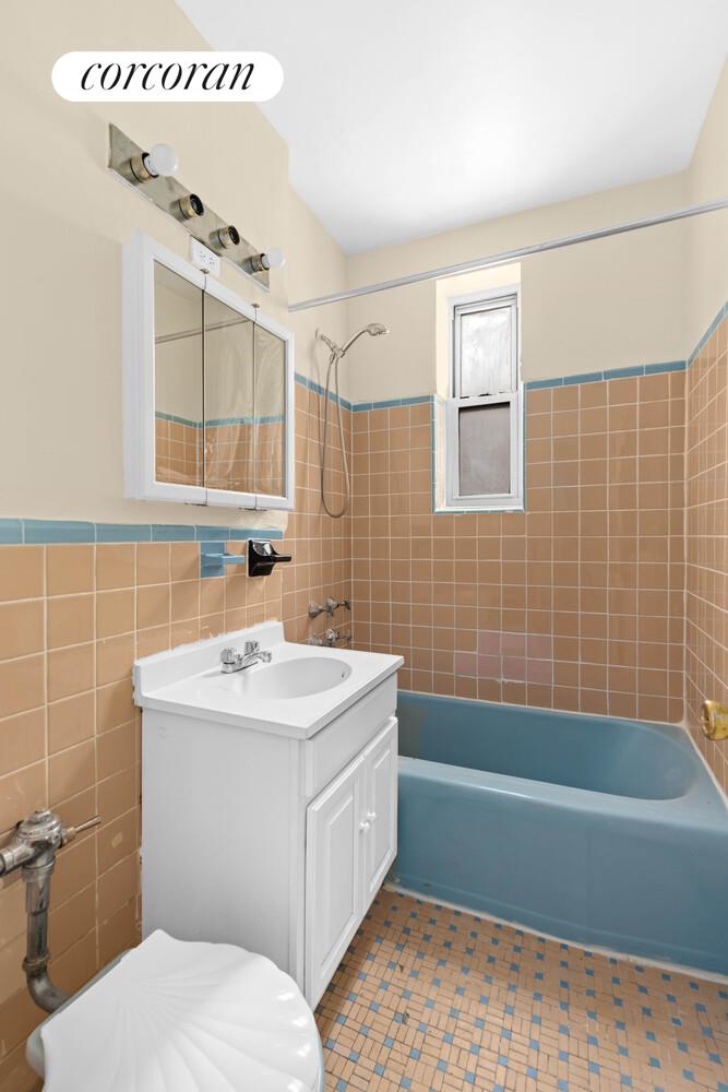 #11 photo, 50 KENILWORTH Place, ブルックリン区 Flatbush , NY 11210