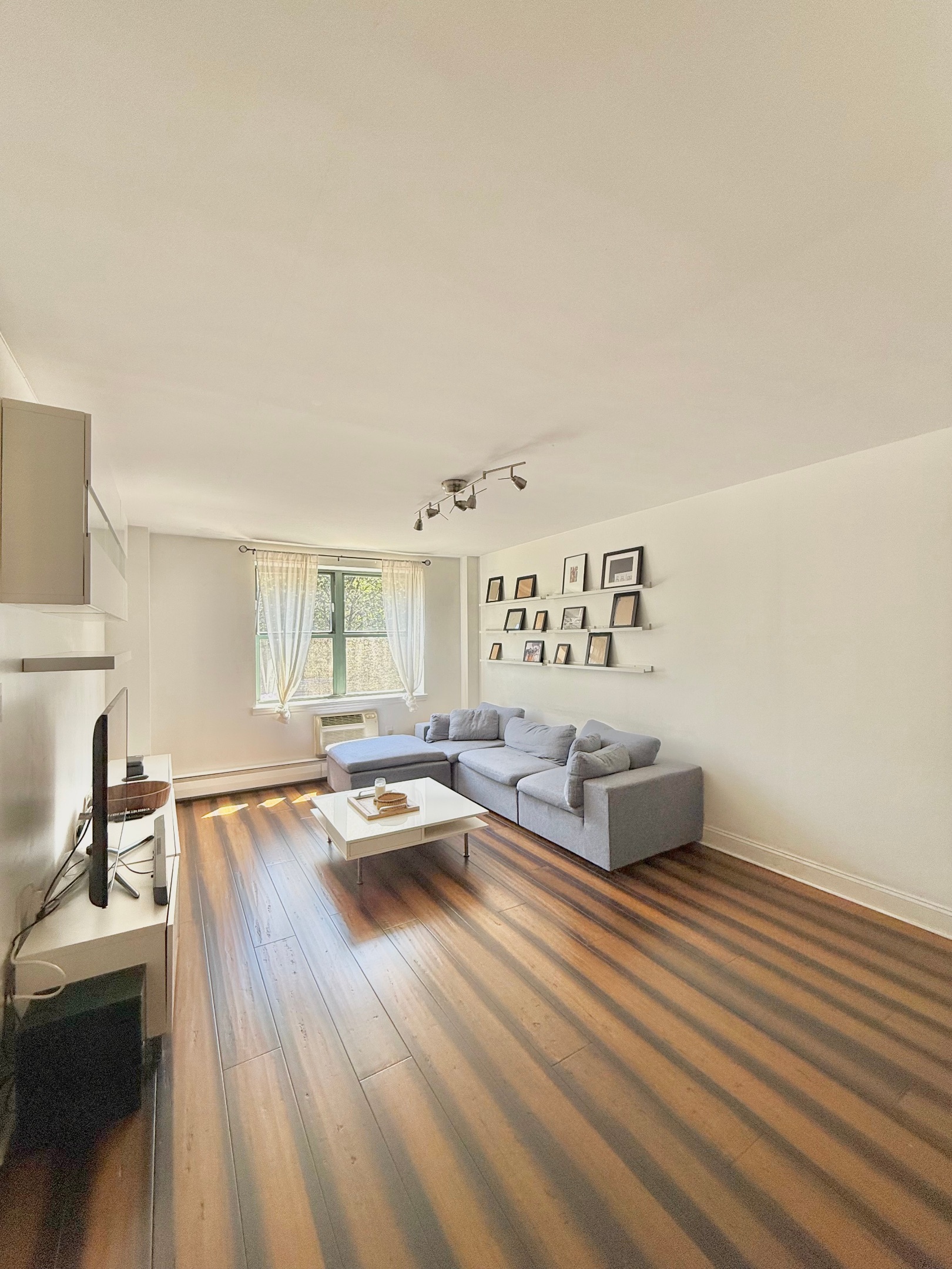 #8 photo, New York City, マンハッタン West Harlem , NY 10027