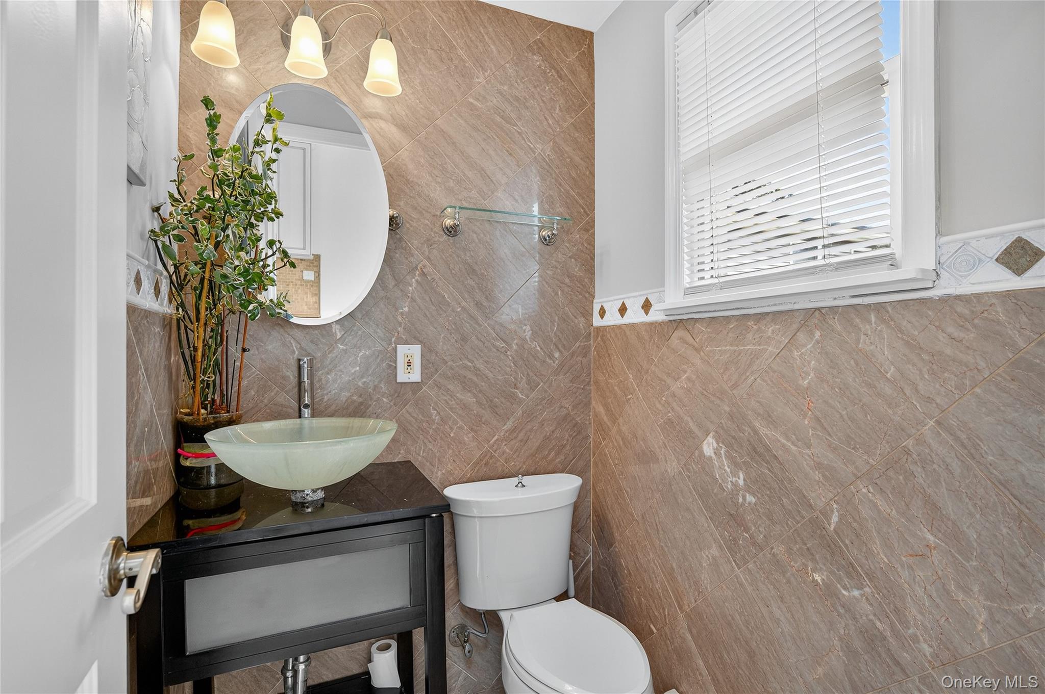 #19 photo, 26 9th Street, ナッソー郡 Locust Valley , NY 11560