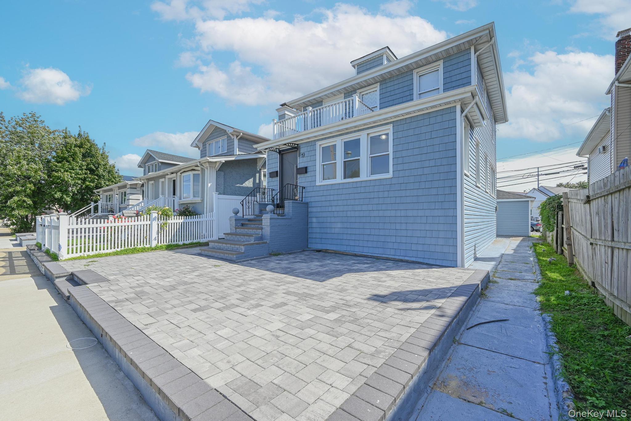 #2 photo, 19 Parma Road, ナッソー郡 Island Park , NY 11558