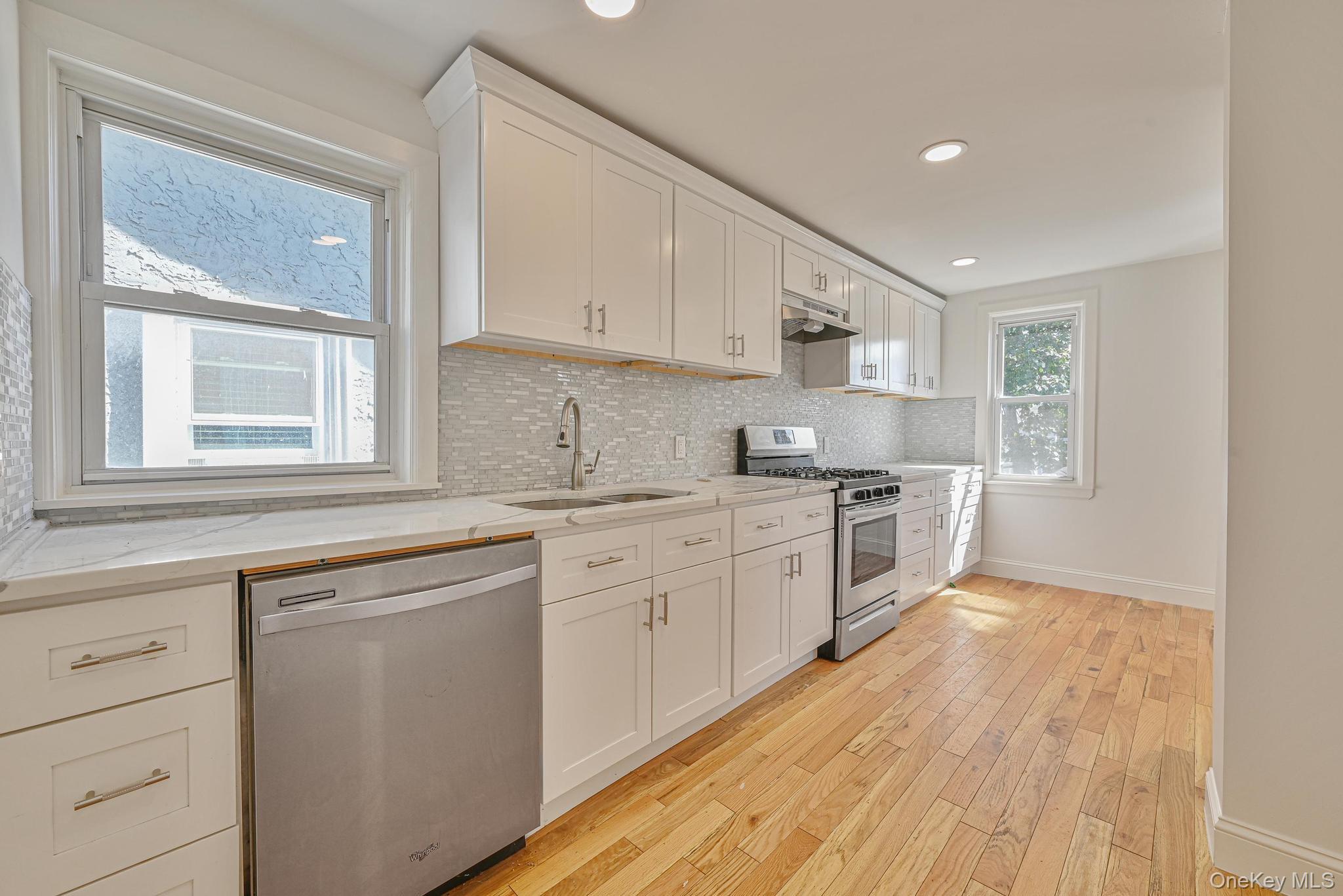 #6 photo, 19 Parma Road, ナッソー郡 Island Park , NY 11558