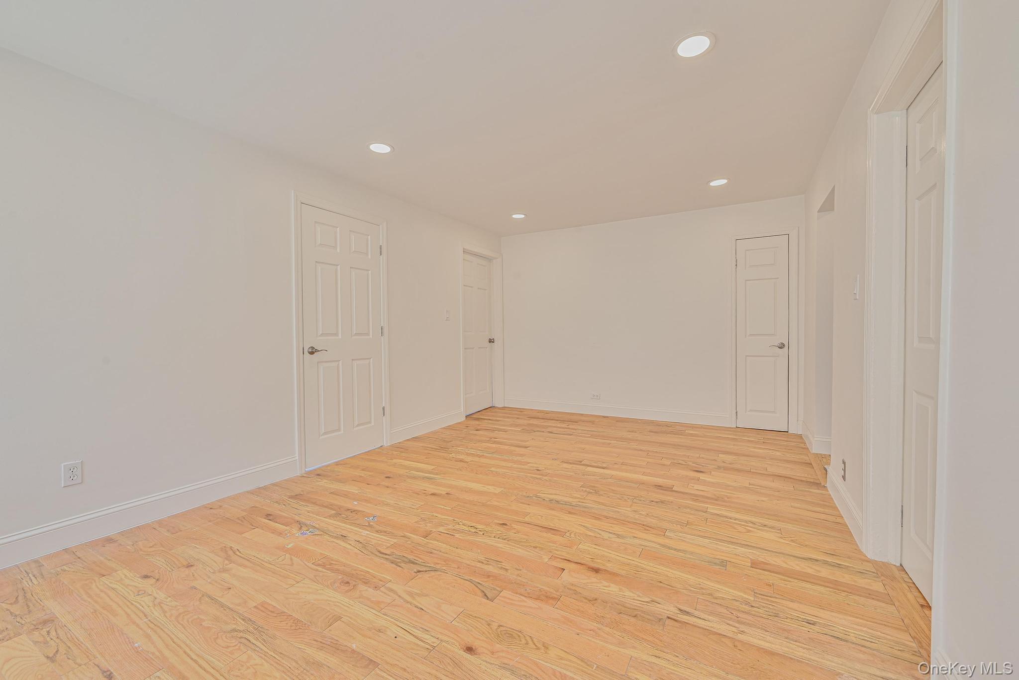 #7 photo, 19 Parma Road, ナッソー郡 Island Park , NY 11558