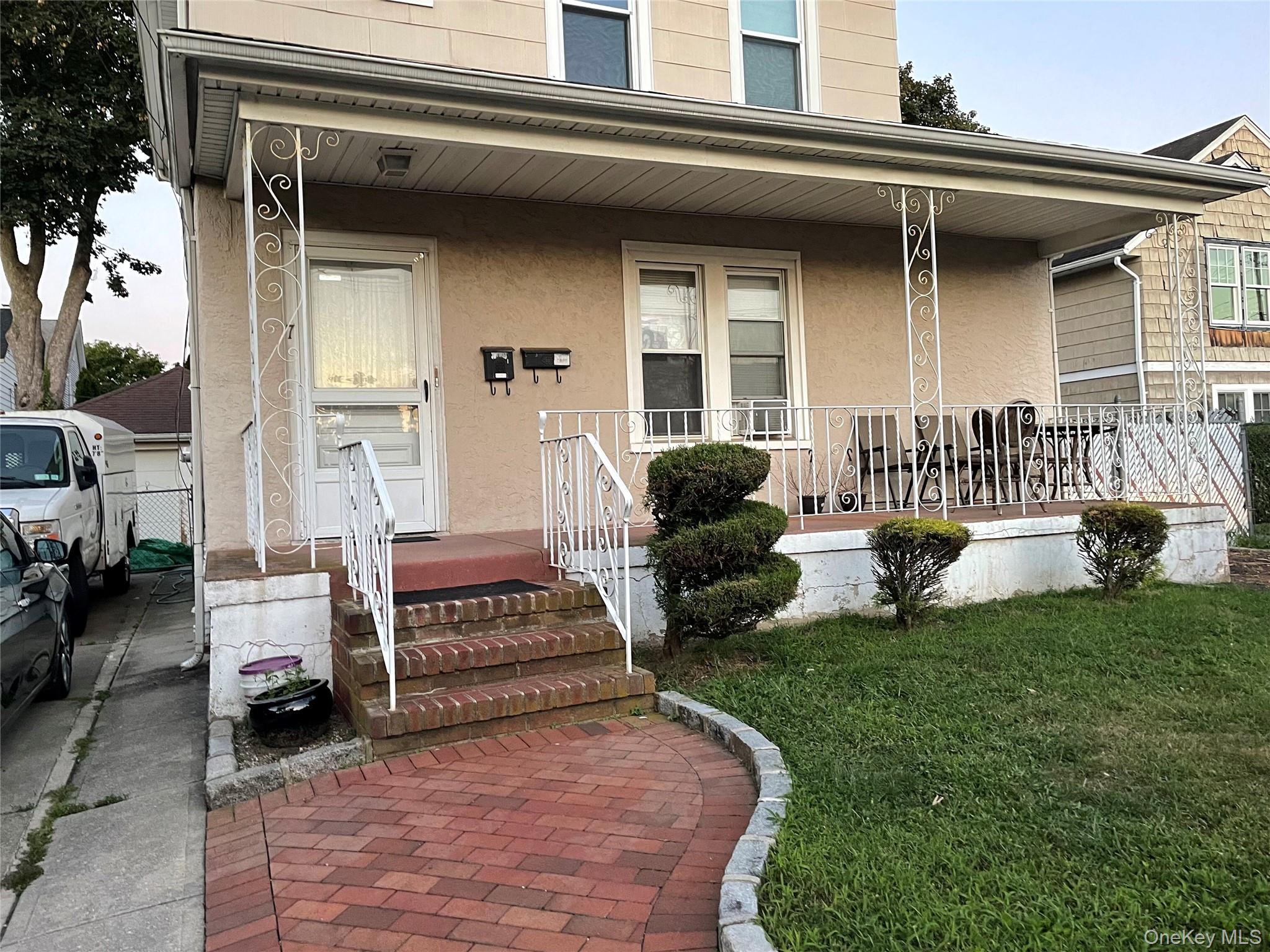 #1 photo, 7 N Maryland Avenue, ナッソー郡 Port Washington , NY 11050