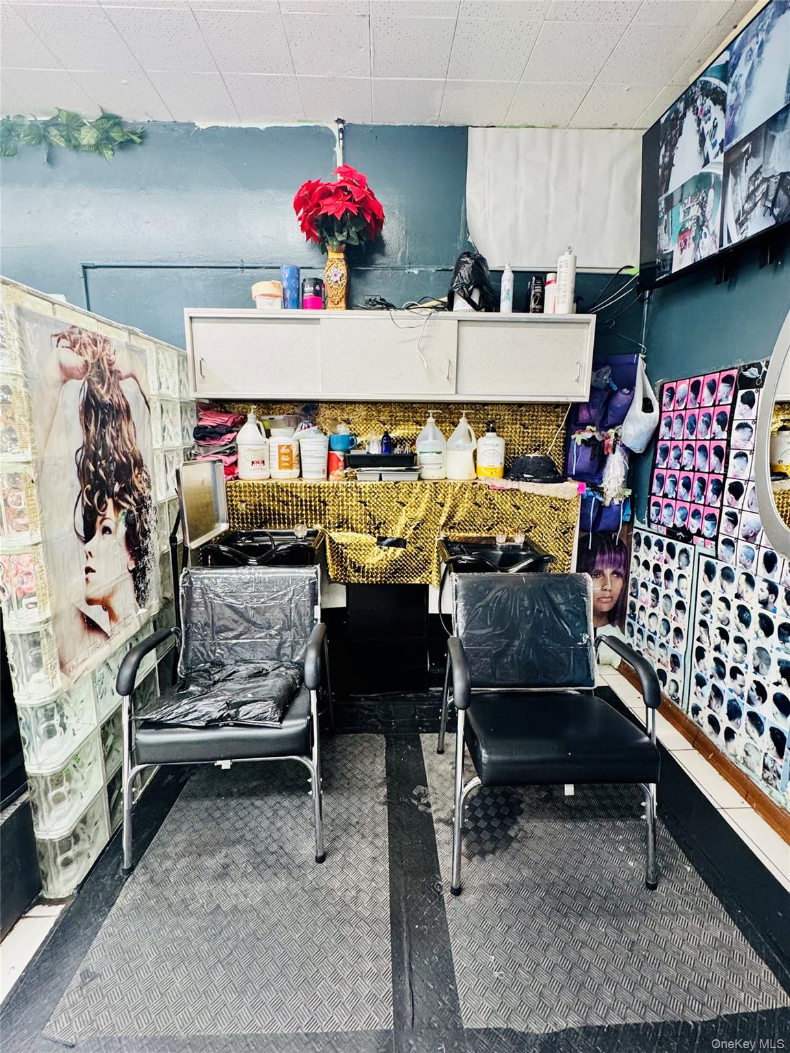 #3 photo, 10 W Columbia, ナッソー郡 Hempstead , NY 11550