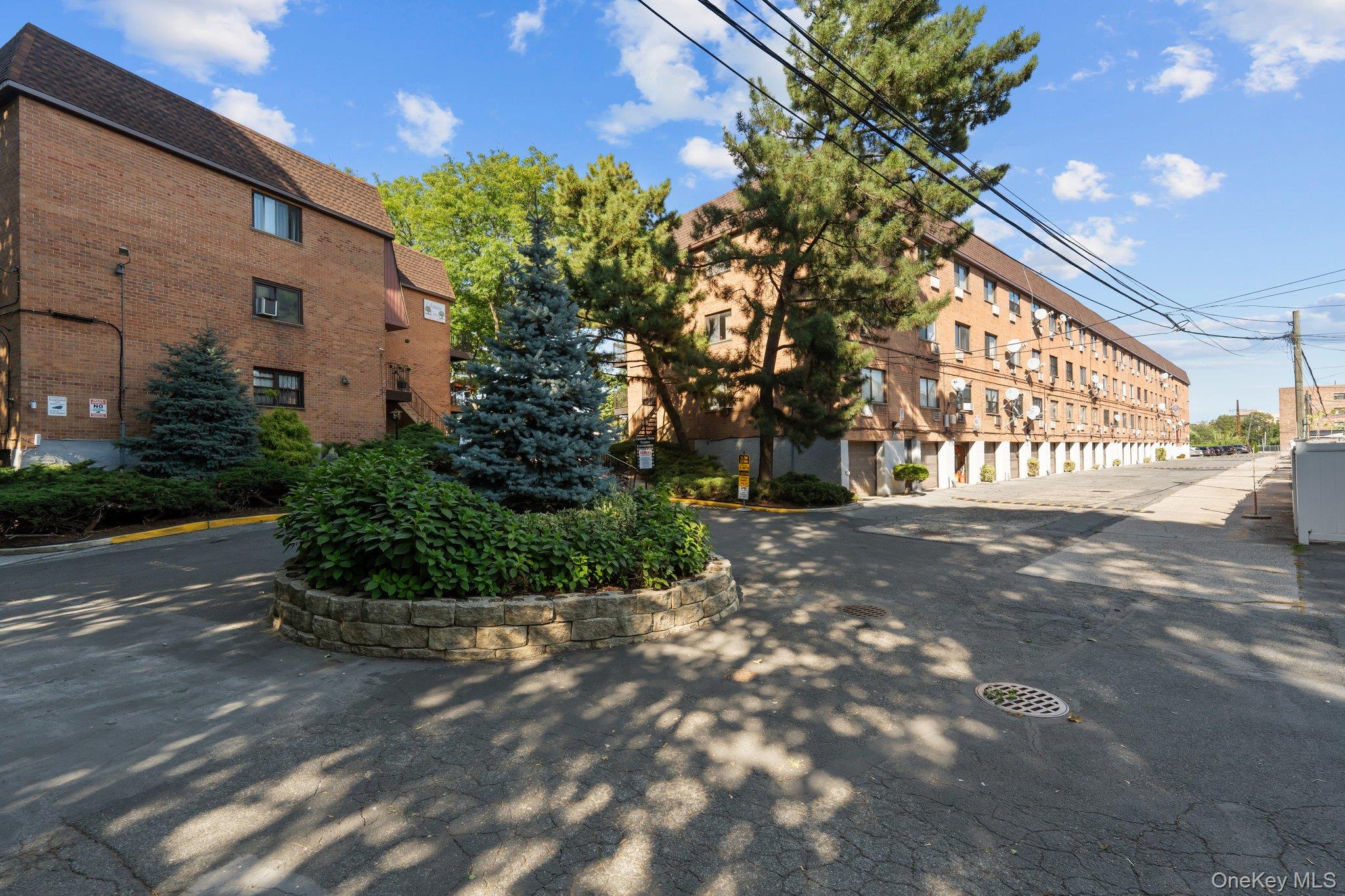 #14 photo, 7447 Calamus Avenue, クイーンズ区 Elmhurst , NY 11373
