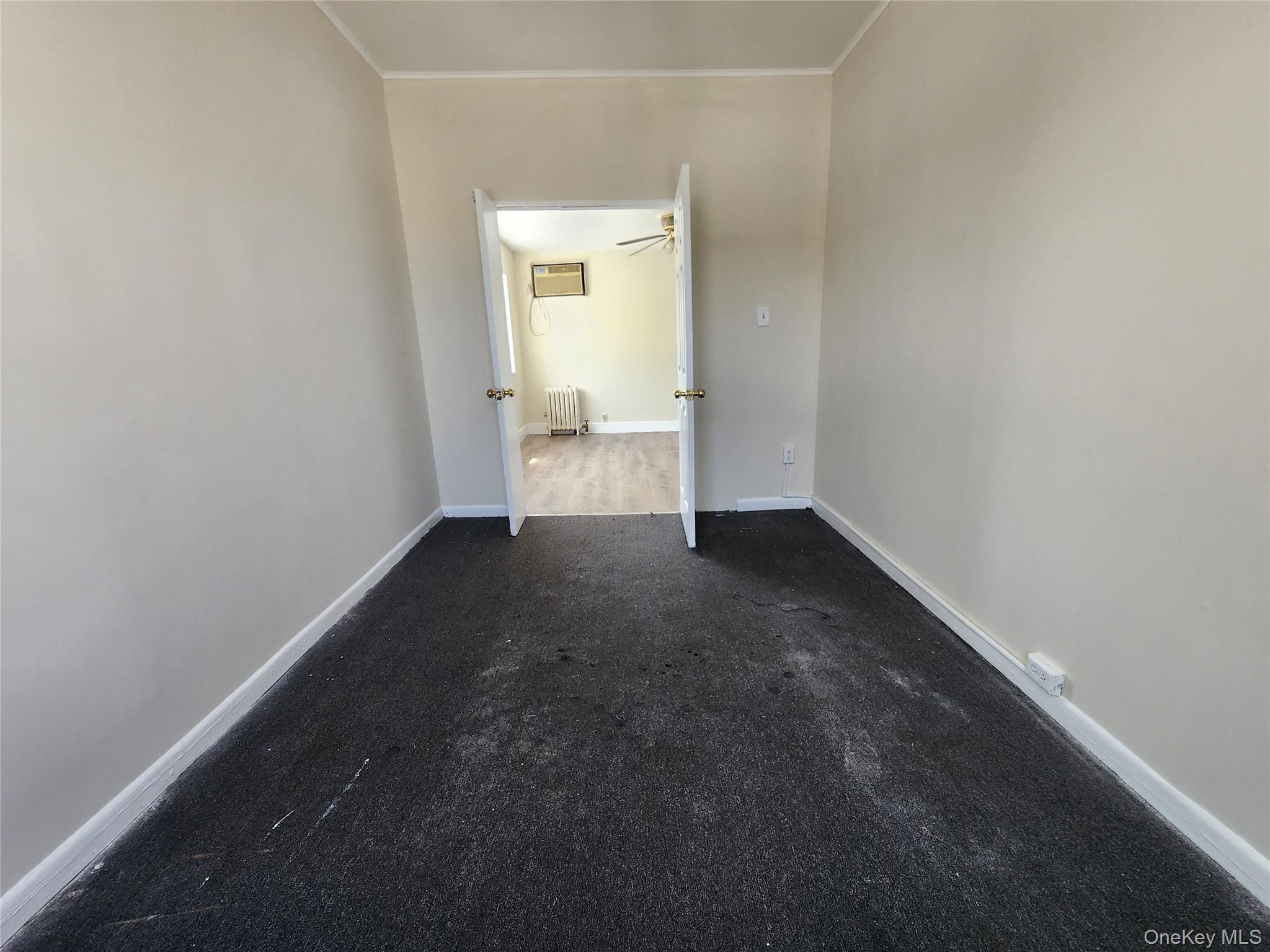 #20 photo, 5912 58th Road, クイーンズ区 Maspeth , NY 11378