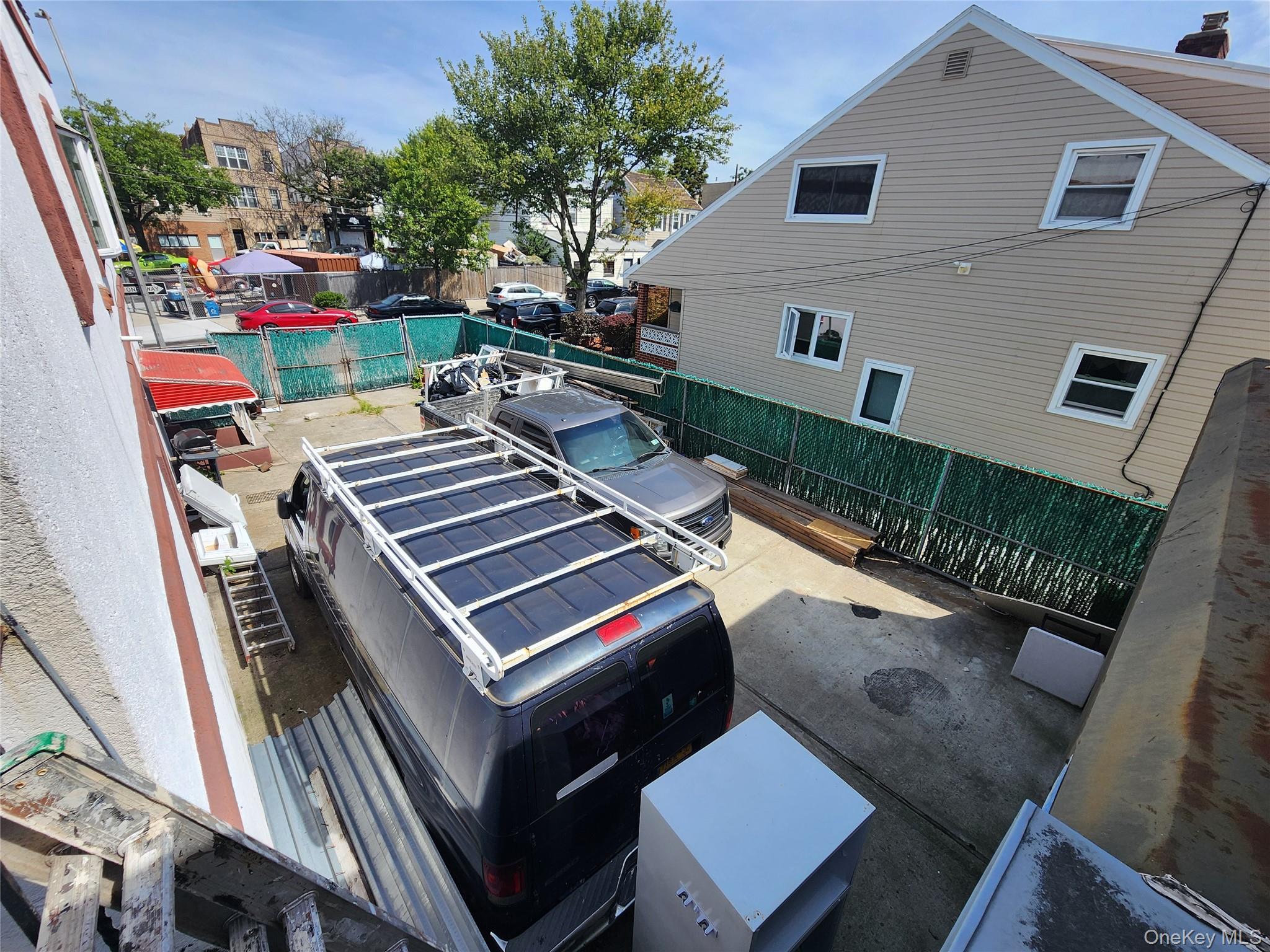 #3 photo, 5912 58th Road, クイーンズ区 Maspeth , NY 11378