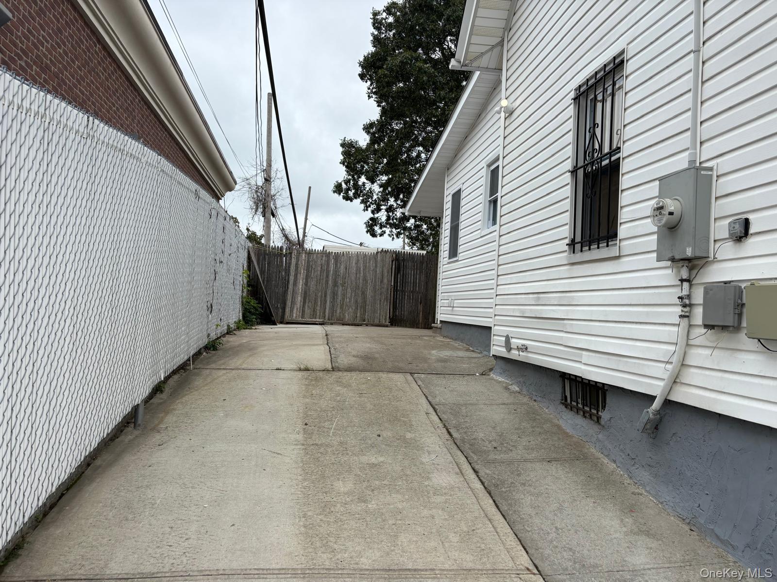 #17 photo, 78 S Franklin Street, ナッソー郡 Hempstead , NY 11550