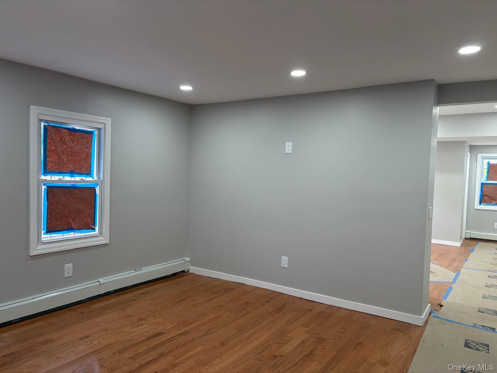 #2 photo, 78 S Franklin Street, ナッソー郡 Hempstead , NY 11550