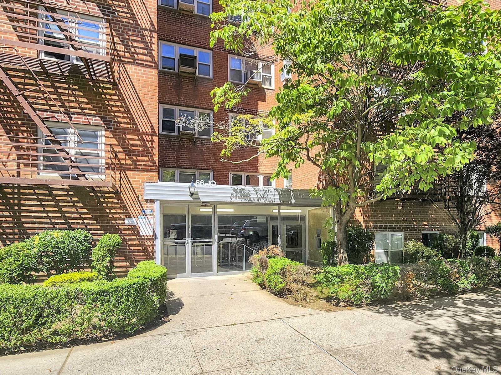 #10 photo, 66-10 149th Street, クイーンズ区 Flushing , NY 11367