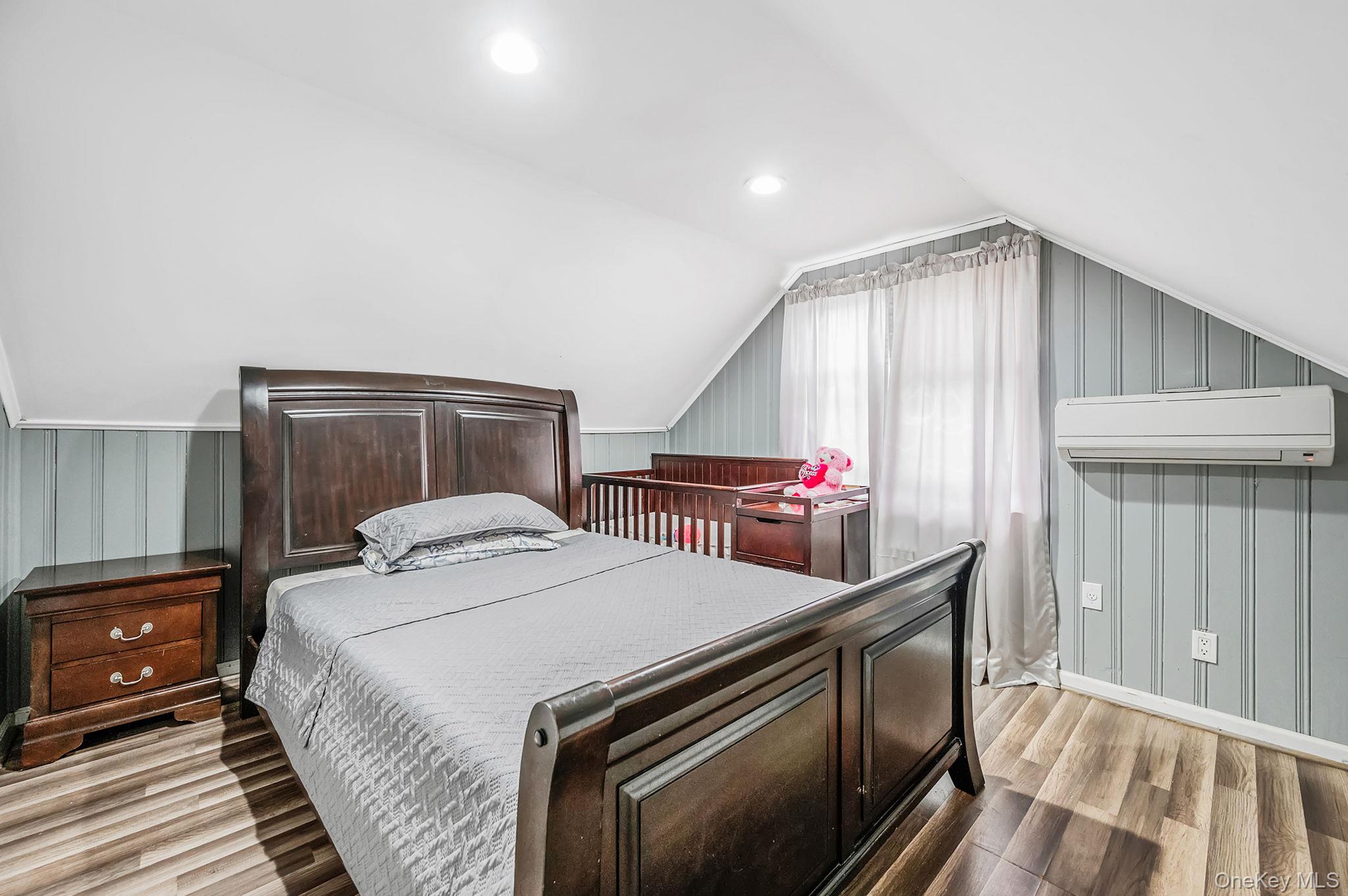 #18 photo, 58 N ROCKAWAY Avenue, ナッソー郡 Lynbrook , NY 11563