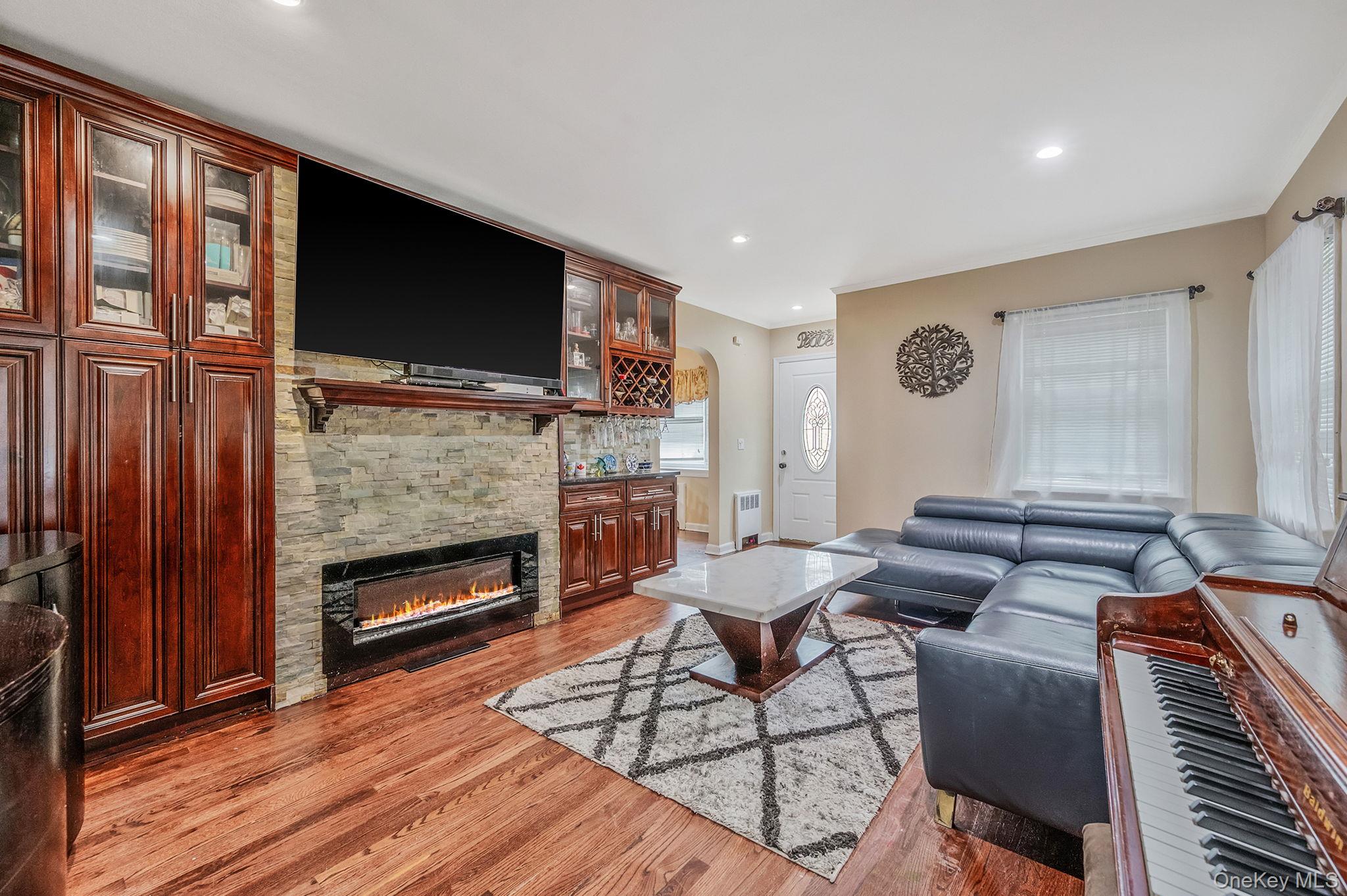 #7 photo, 58 N ROCKAWAY Avenue, ナッソー郡 Lynbrook , NY 11563