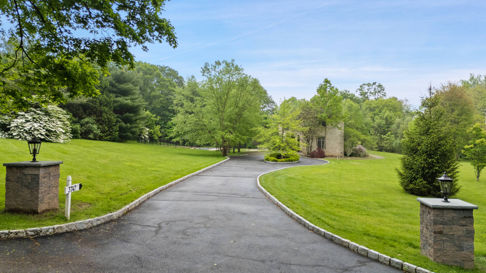 #2 photo, 3747 PURCHASE ST, Harrison , NY 10577