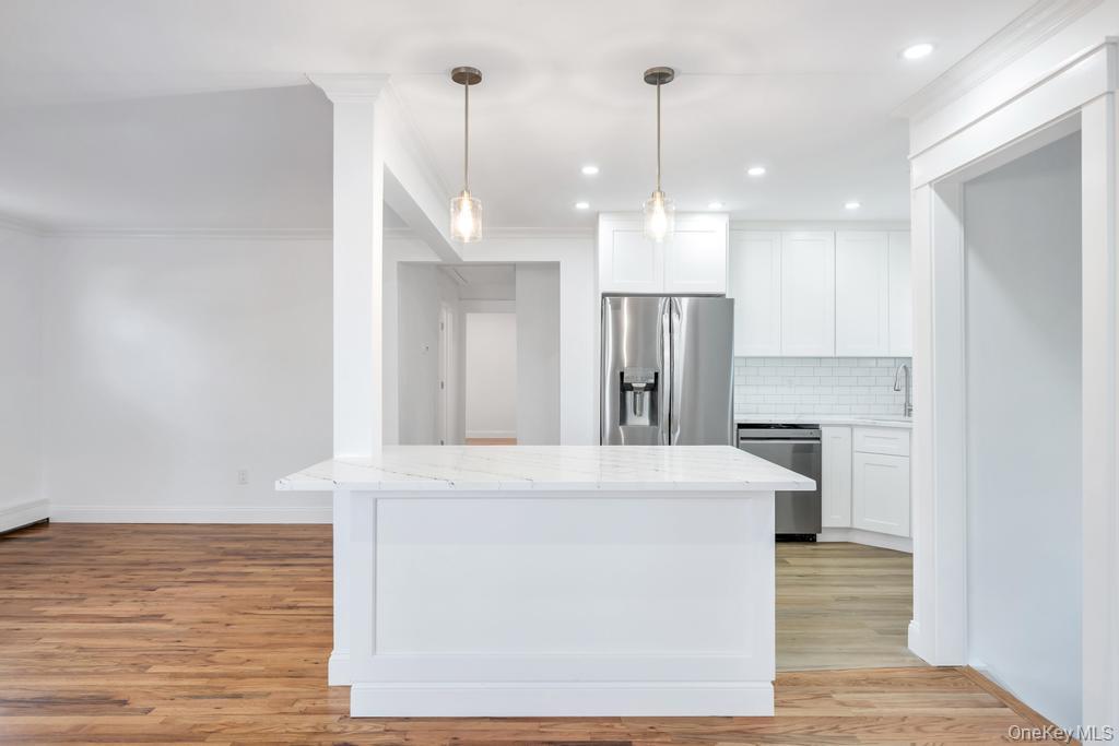 #12 photo, 104 Ralph Avenue, サフォーク郡 Babylon , NY 11702