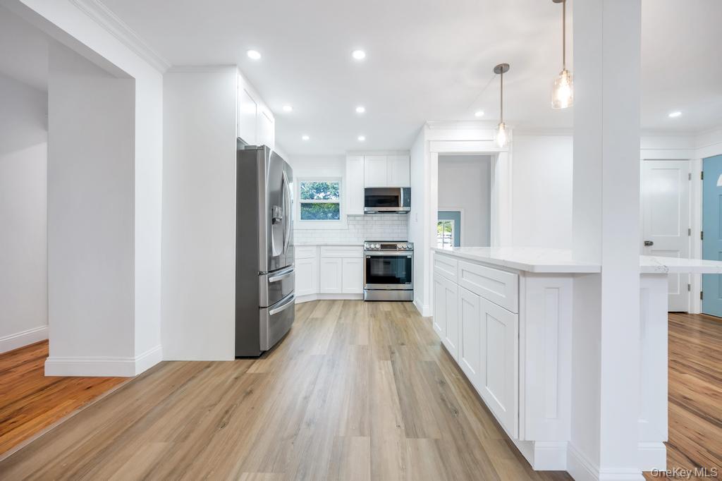 #14 photo, 104 Ralph Avenue, サフォーク郡 Babylon , NY 11702