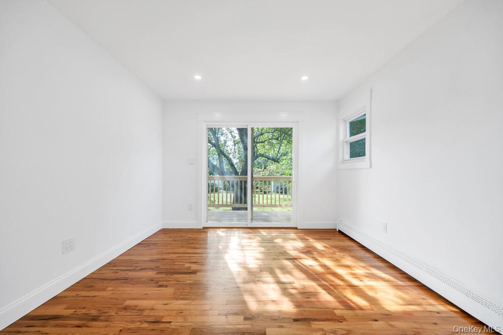 #20 photo, 104 Ralph Avenue, サフォーク郡 Babylon , NY 11702