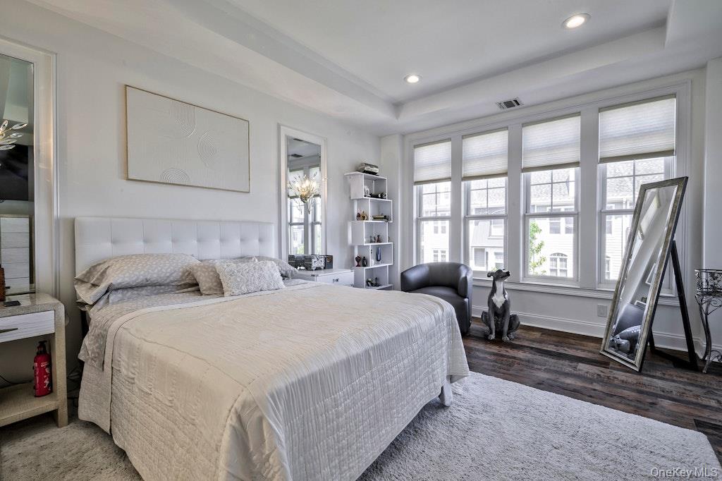 #13 photo, 323 Roosevelt Way, ナッソー郡 Westbury , NY 11590