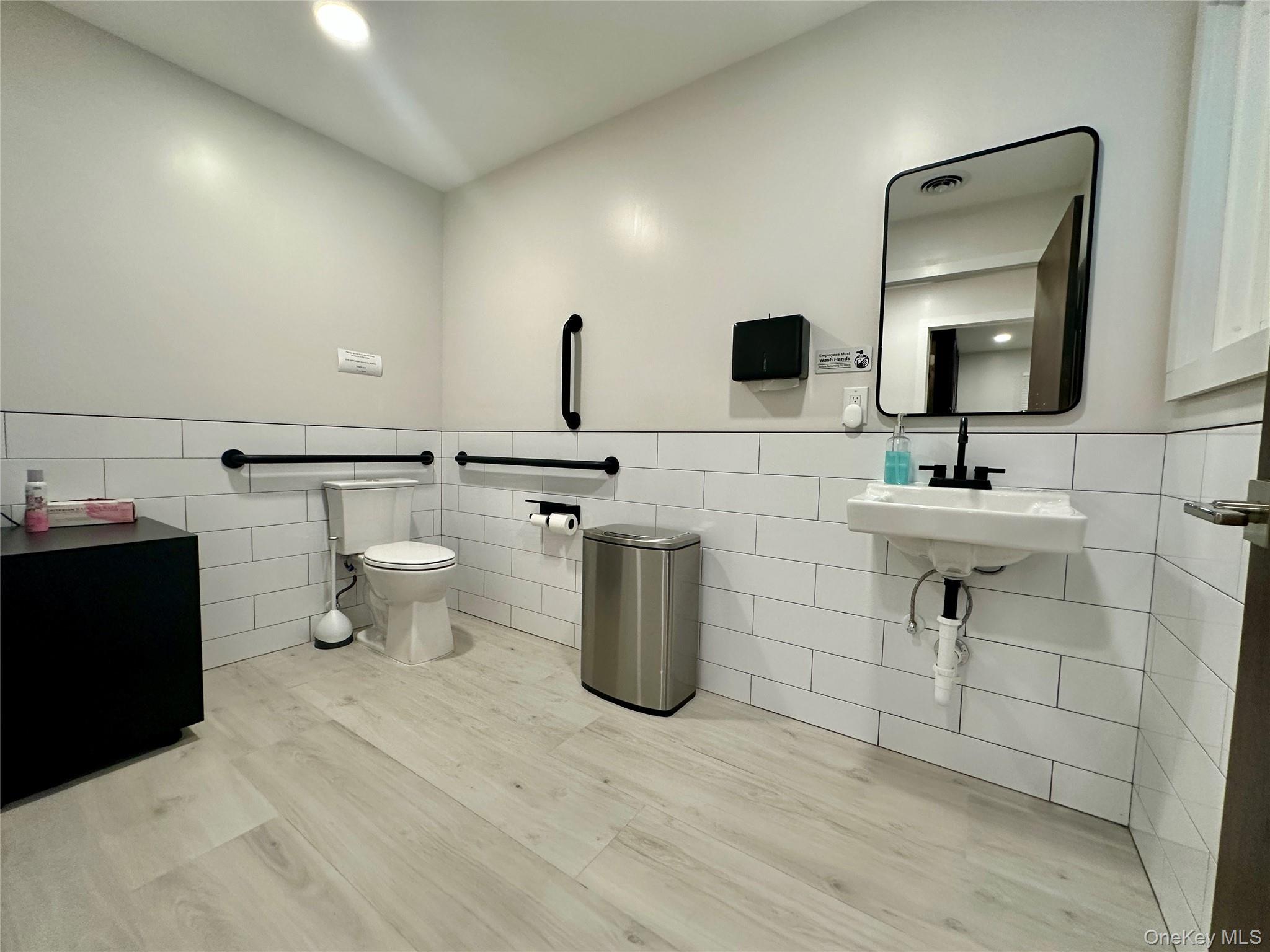 #7 photo, 564 Route 303, Blauvelt , NY 10913