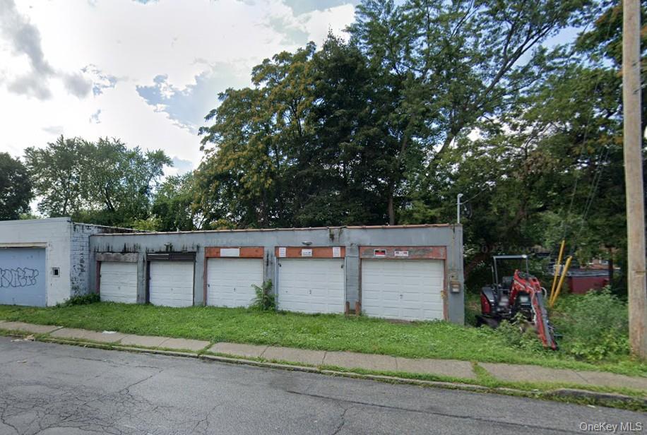 #2 photo, 150 William Street, Newburgh , NY 12550