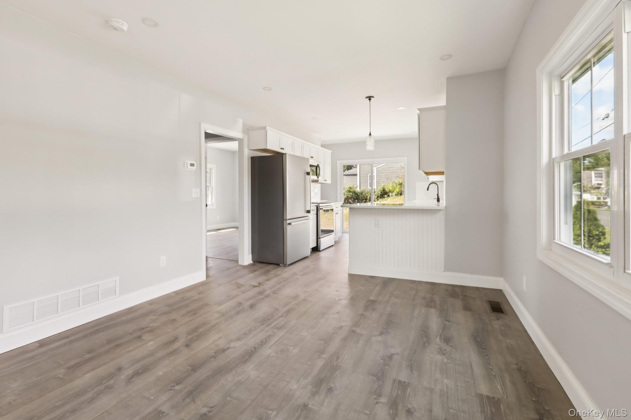 #10 photo, 77 Prospect Street, Newburgh , NY 12550