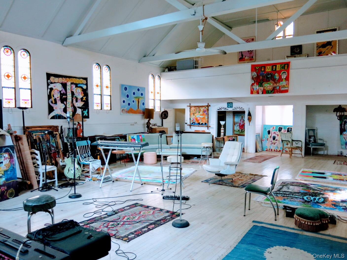 #8 photo, 597 Route 212, Saugerties , NY 12477