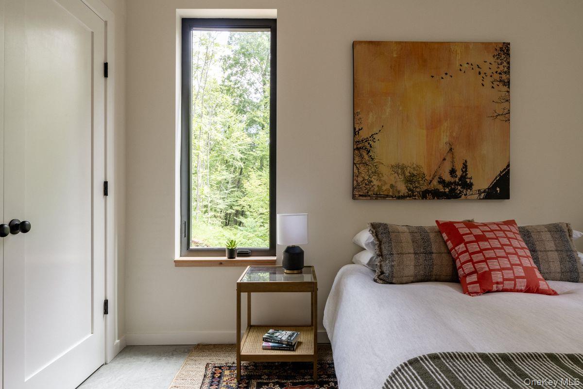 #12 photo, 4 Sarah Court, Rhinebeck , NY 12572