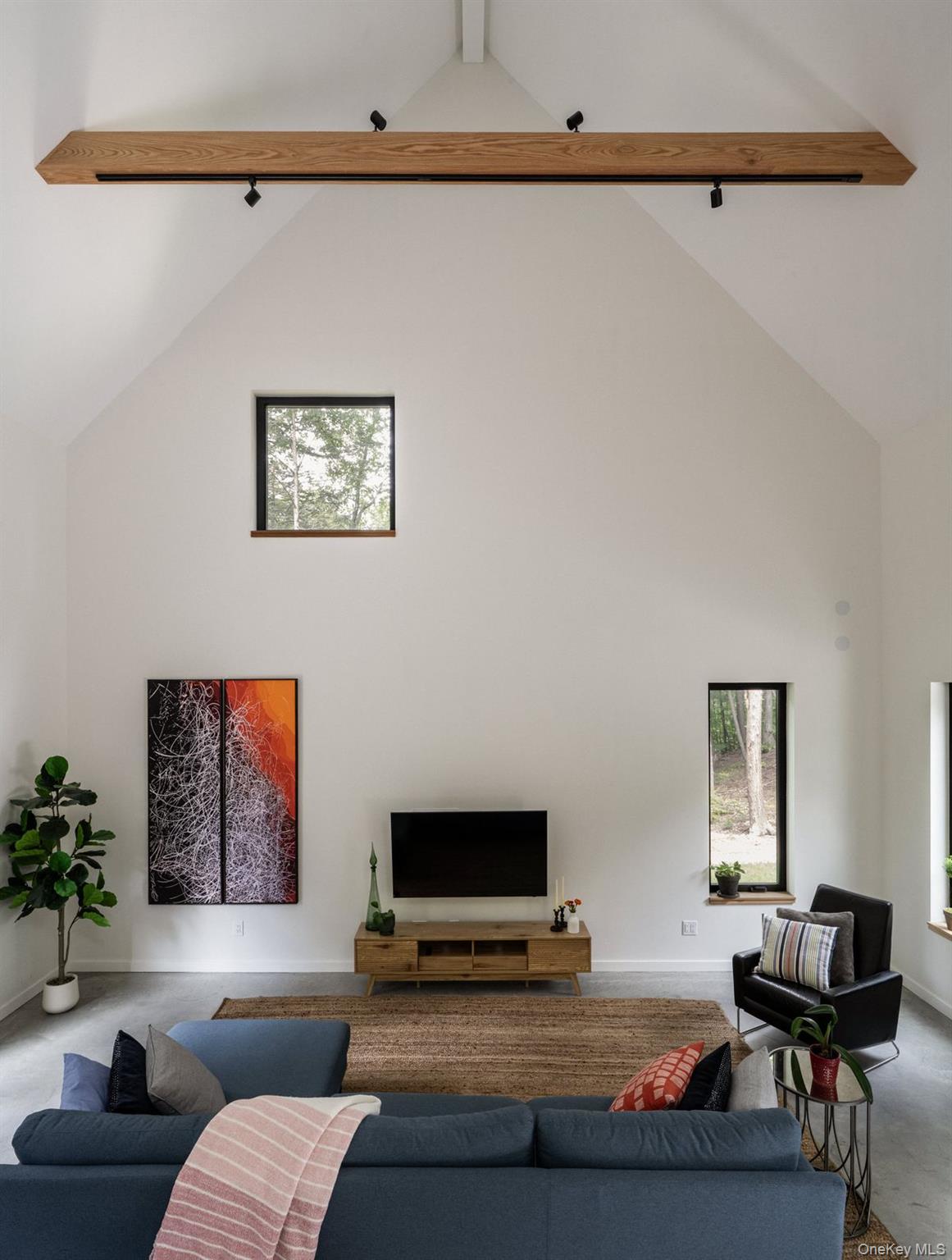 #6 photo, 4 Sarah Court, Rhinebeck , NY 12572