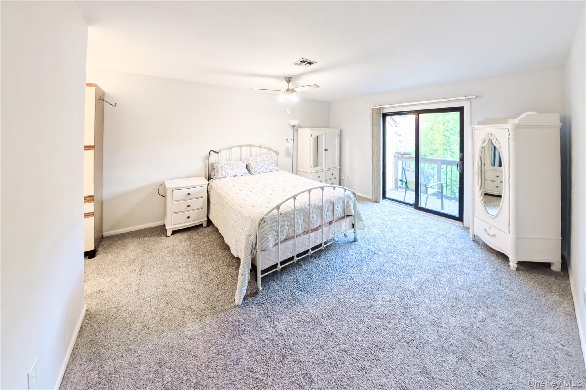 #11 photo, 4008 Deer Path, Poughkeepsie , NY 12603