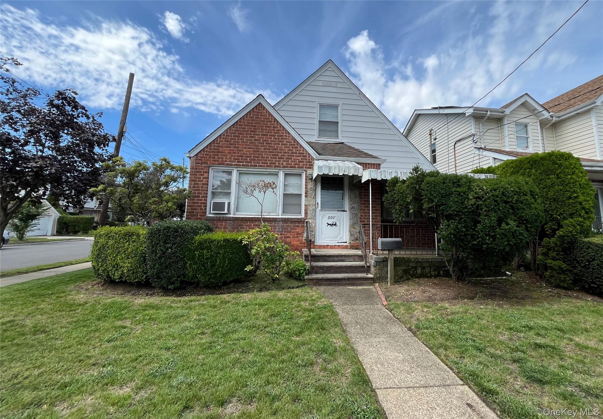 #1 photo, 501 New Hyde Park Road, ナッソー郡 New Hyde Park , NY 11040