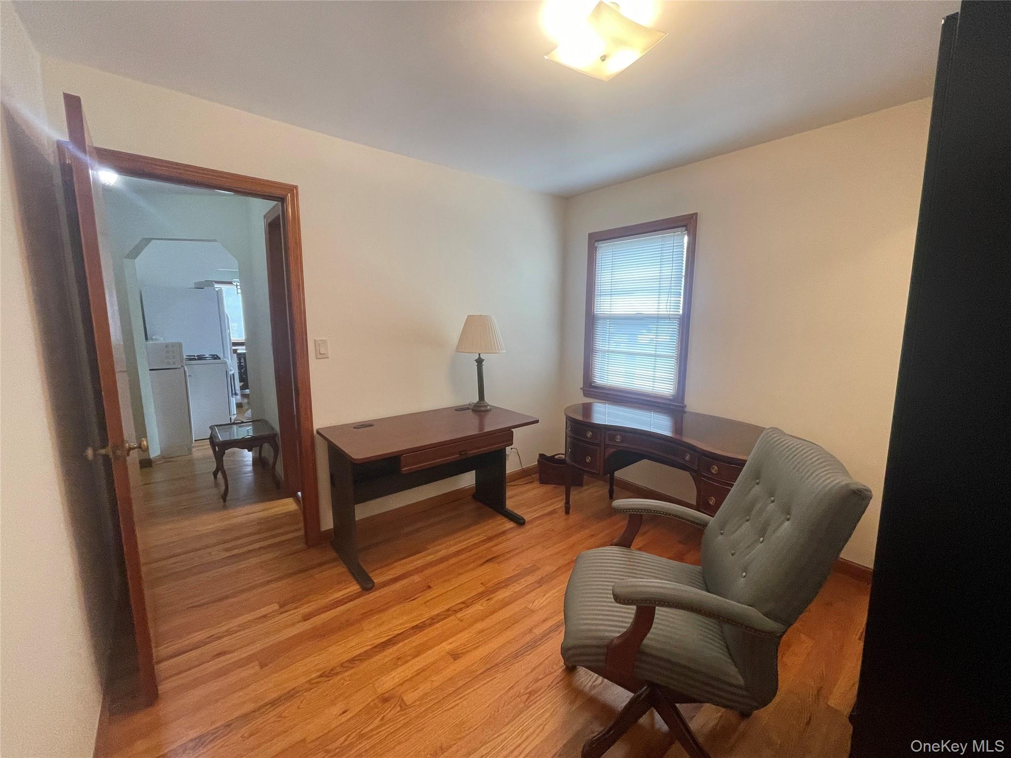 #16 photo, 501 New Hyde Park Road, ナッソー郡 New Hyde Park , NY 11040