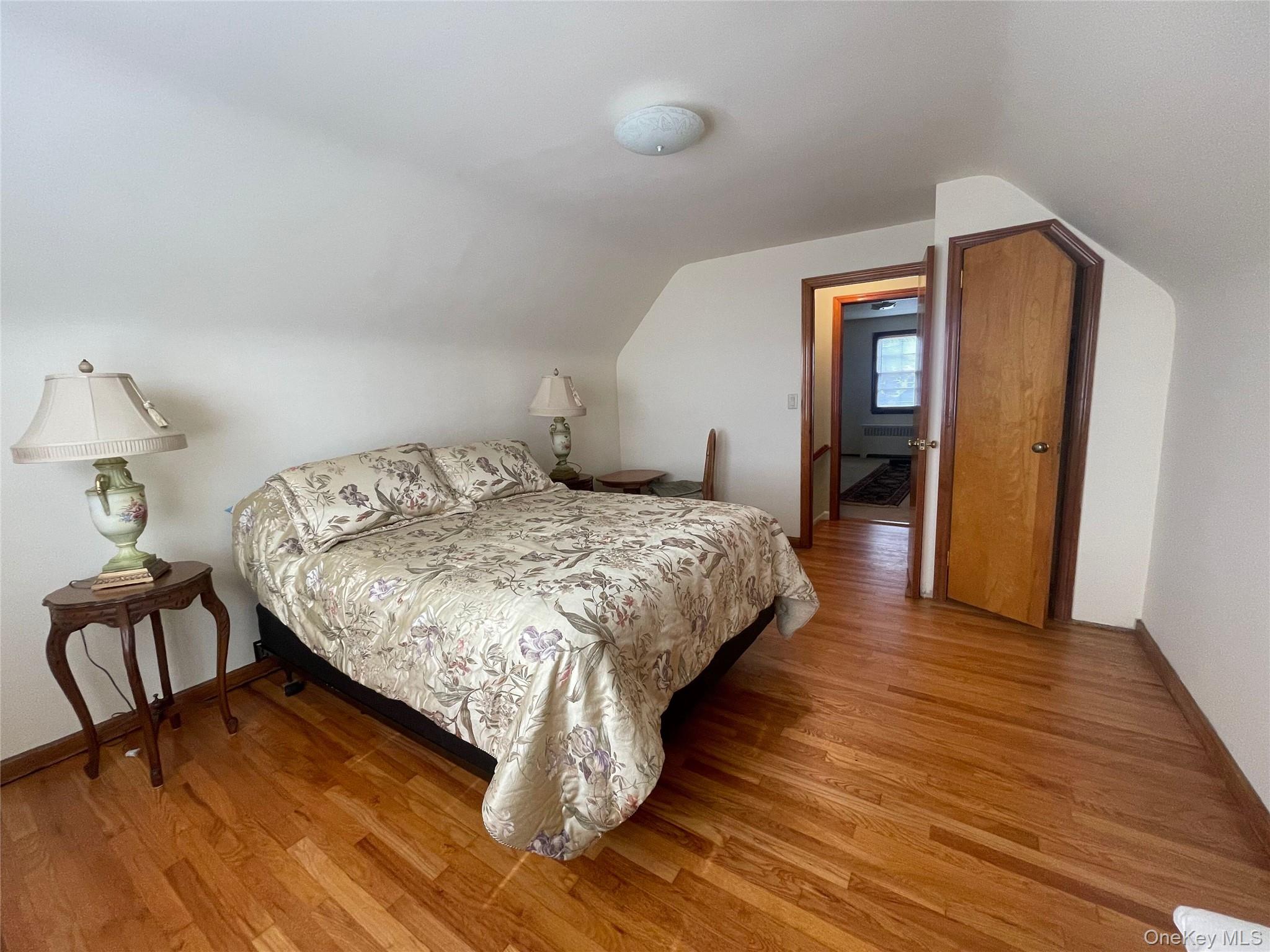 #19 photo, 501 New Hyde Park Road, ナッソー郡 New Hyde Park , NY 11040