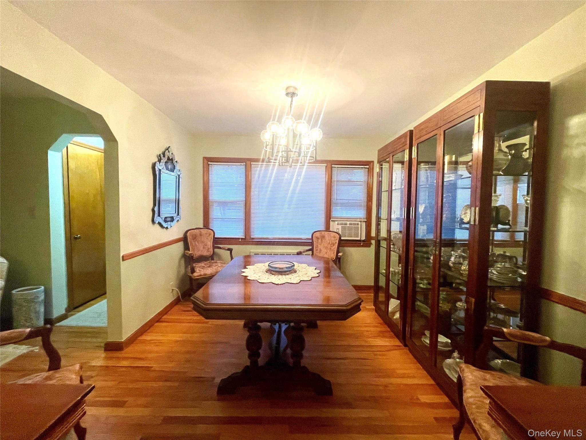 #5 photo, 501 New Hyde Park Road, ナッソー郡 New Hyde Park , NY 11040