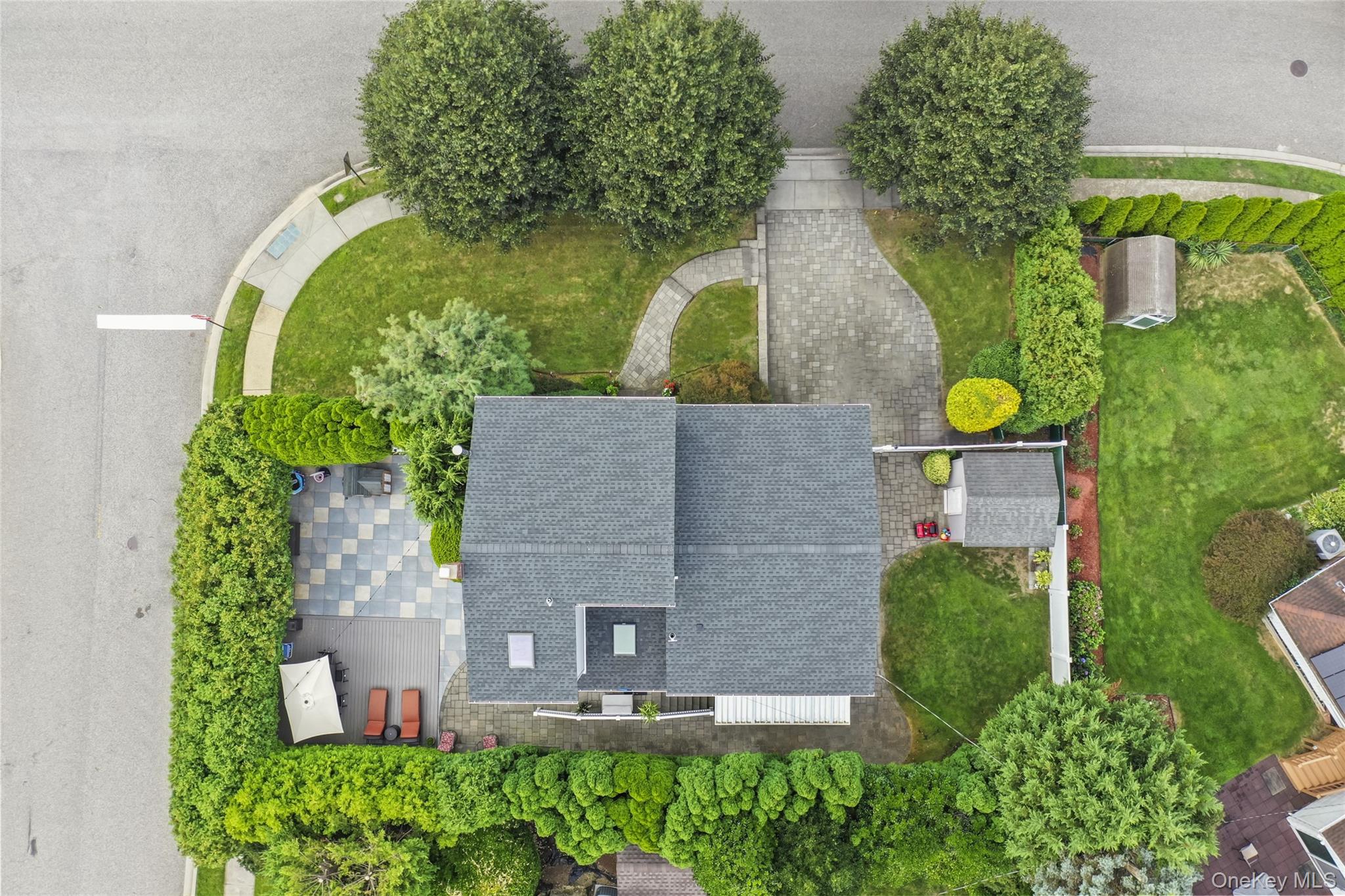 #2 photo, 52 Pickwick Drive, ナッソー郡 Syosset , NY 11791