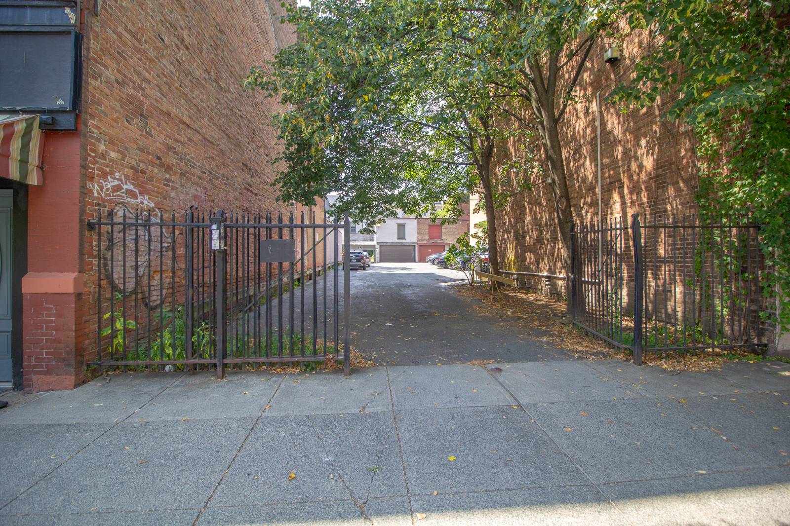 #1 photo, 47 3rd St, Troy , NY 12180