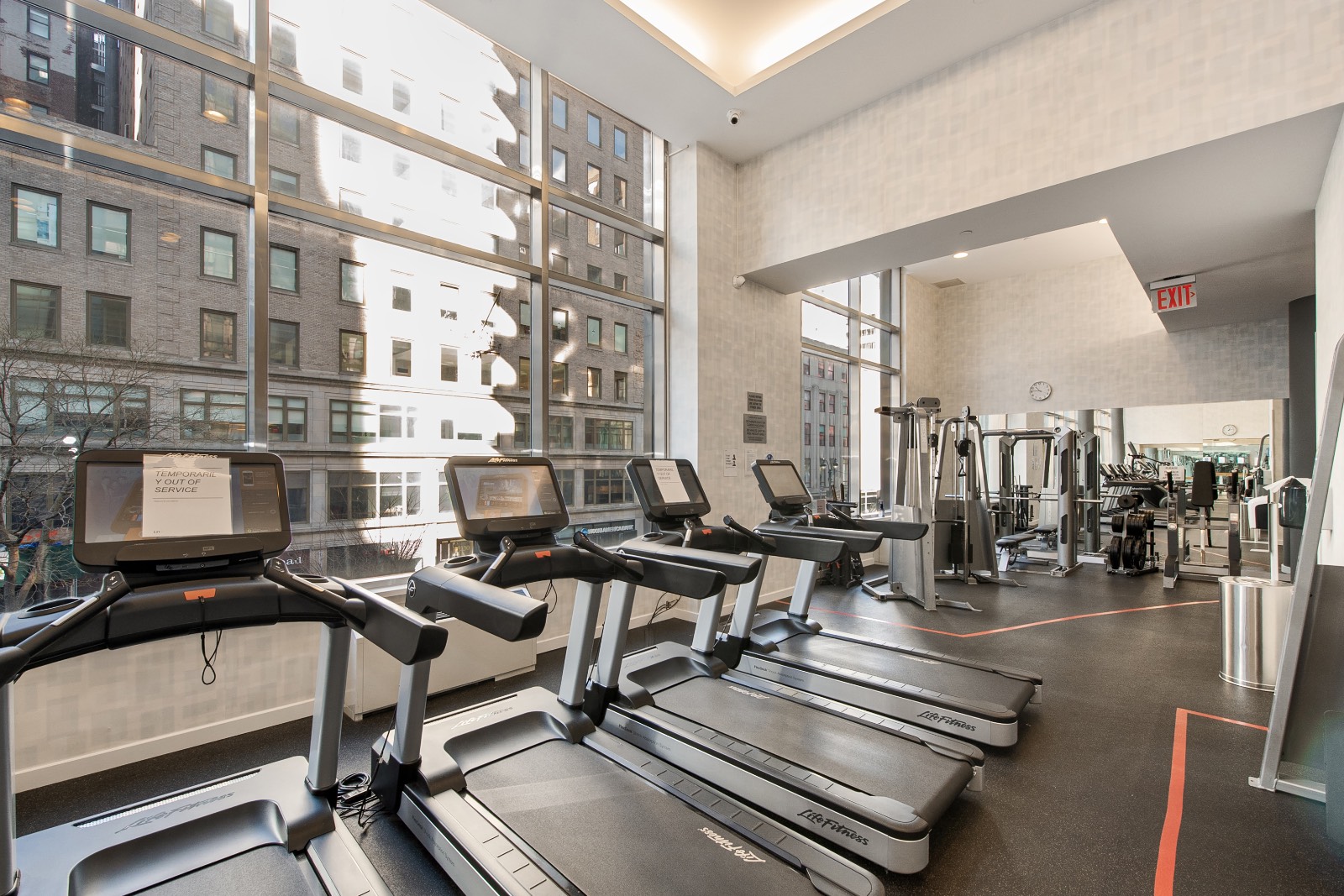 #18 photo, 325 Fifth Ave, マンハッタン New York , NY 10016