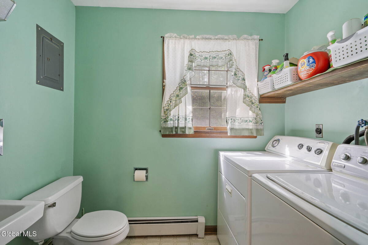 #28 photo, 176 High Rock Road, New Baltimore , NY 12192