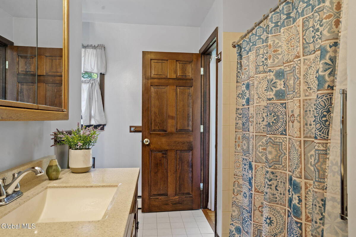 #54 photo, 176 High Rock Road, New Baltimore , NY 12192