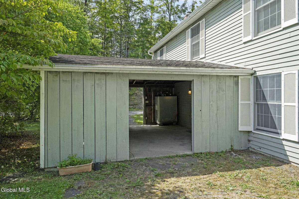 #73 photo, 176 High Rock Road, New Baltimore , NY 12192