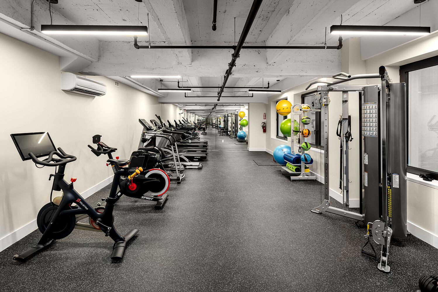 #10 photo, 435 W 19TH Street, Chelsea , NY 10011