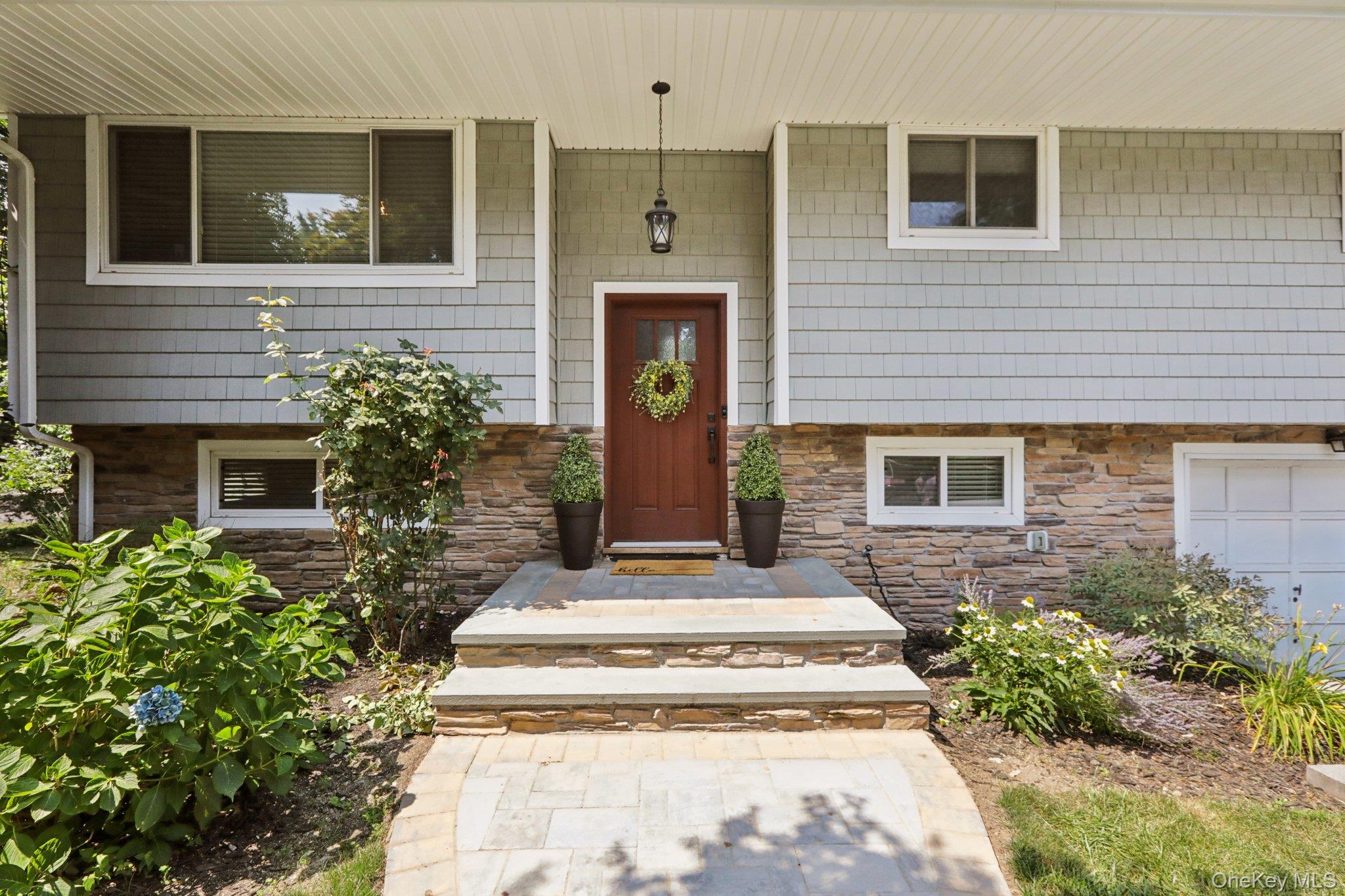 #2 photo, 961 Tilton Road, Valley Cottage , NY 10989